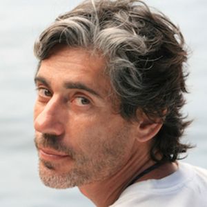 Dr. Jesús Bobadilla